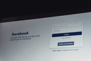Who is Hated Most on the Internet?