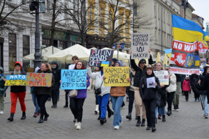 Let Ukrainian Refugees Stay
